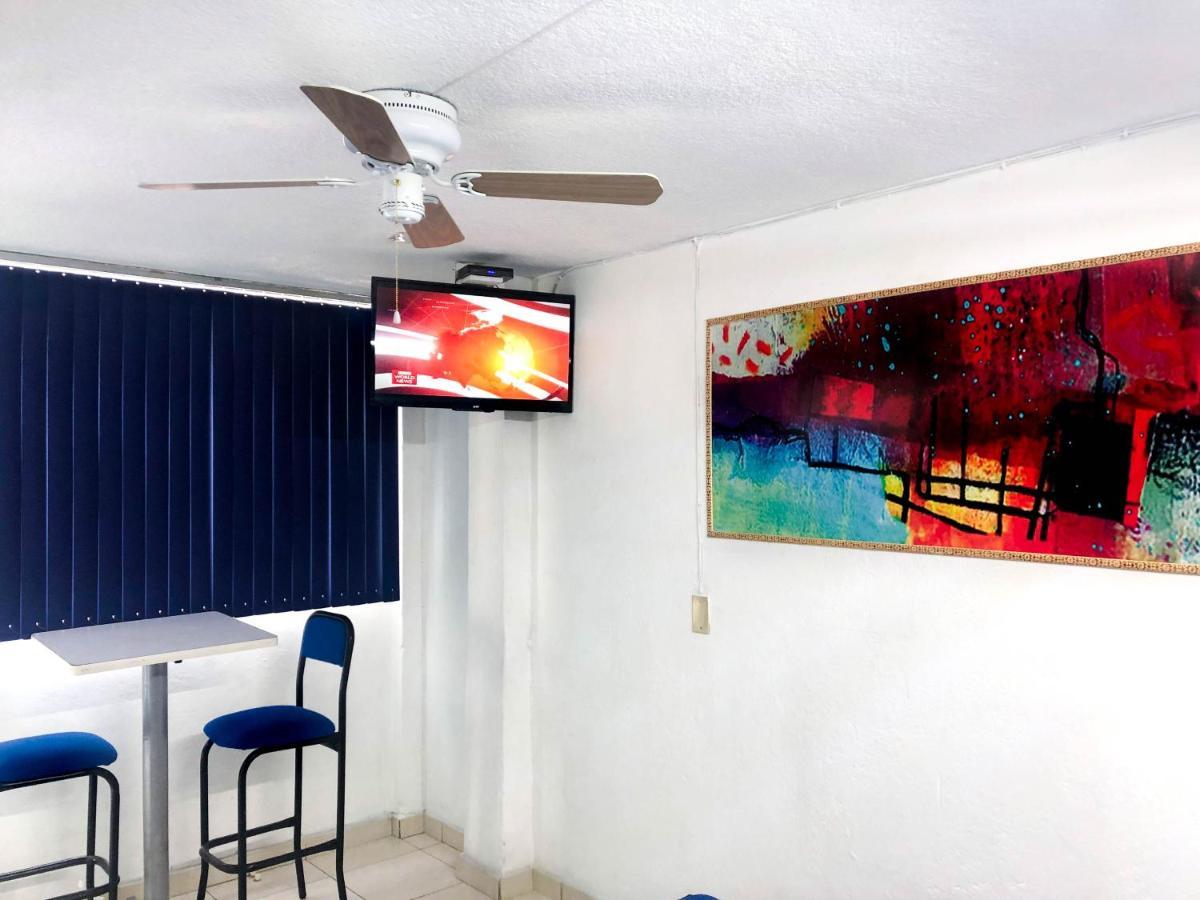 Hotel Vagabundo Plaza Del Sol Zapopan Zewnętrze zdjęcie