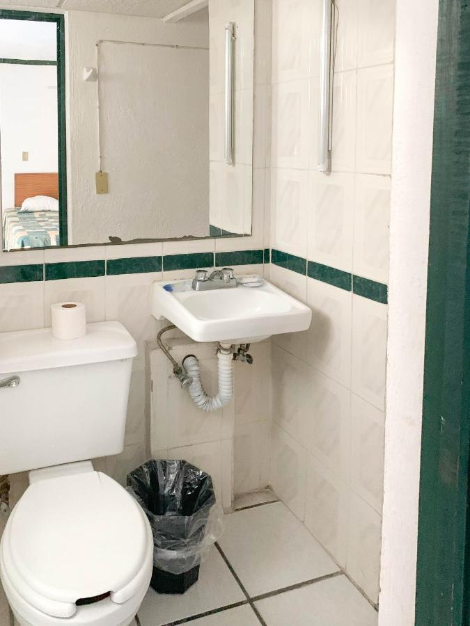 Hotel Vagabundo Plaza Del Sol Zapopan Zewnętrze zdjęcie
